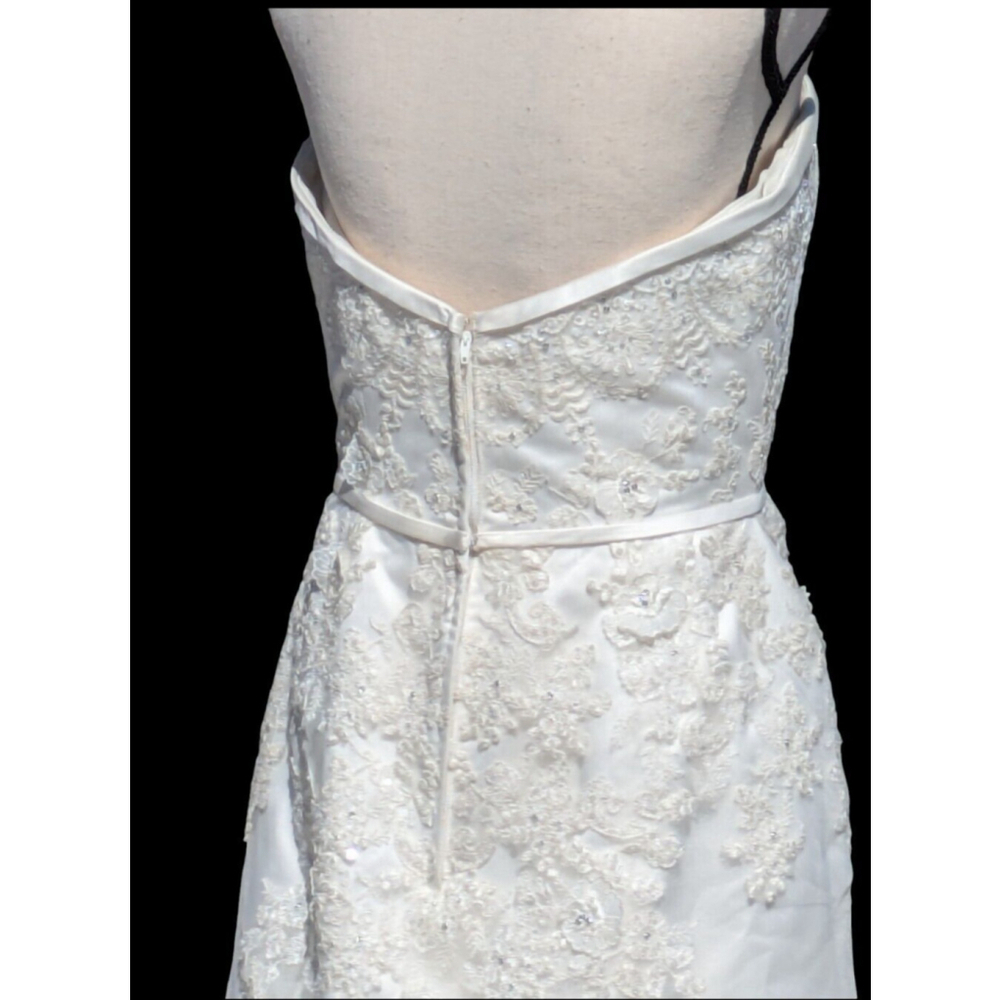 Mon Cheri Bridal Gown Beaded Sleeveless Strapless Train size 12 - Picture 5 of 12